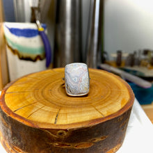Load image into Gallery viewer, Sterling Ring with Pink and Grey Agate Stone
